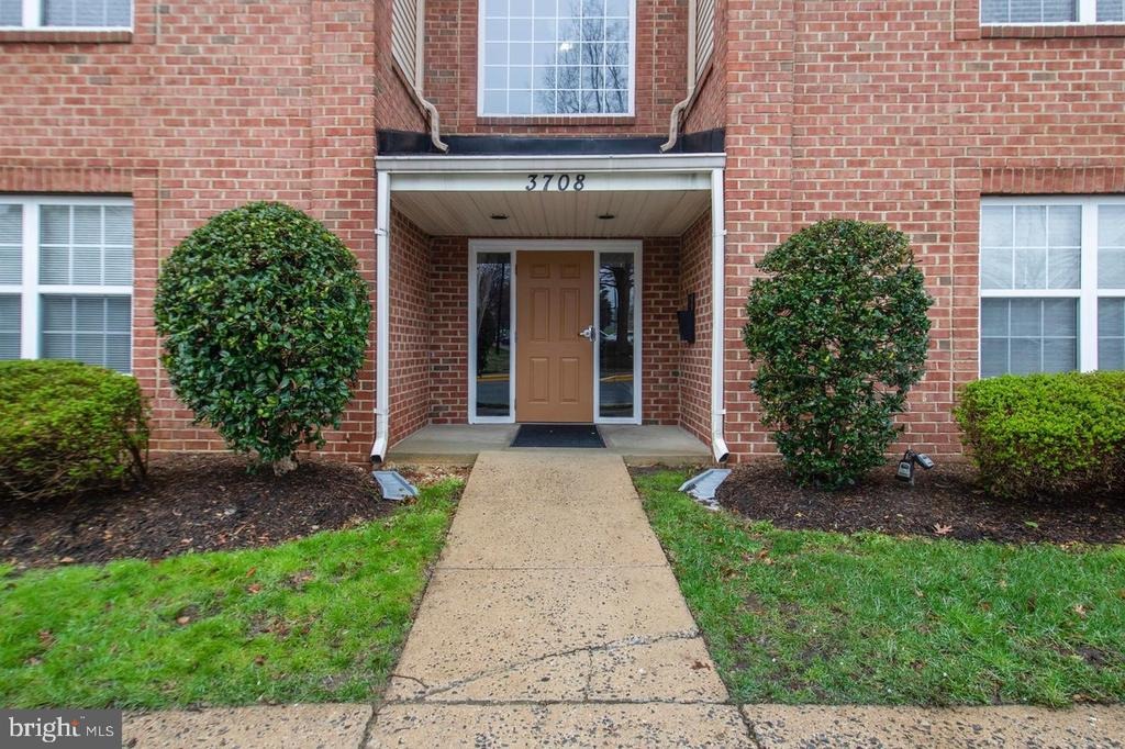 Excalibur Ct, Bowie, MD 20716