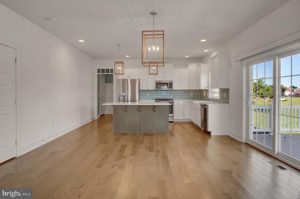 Danbury Dr, Mechanicsburg, PA 17050