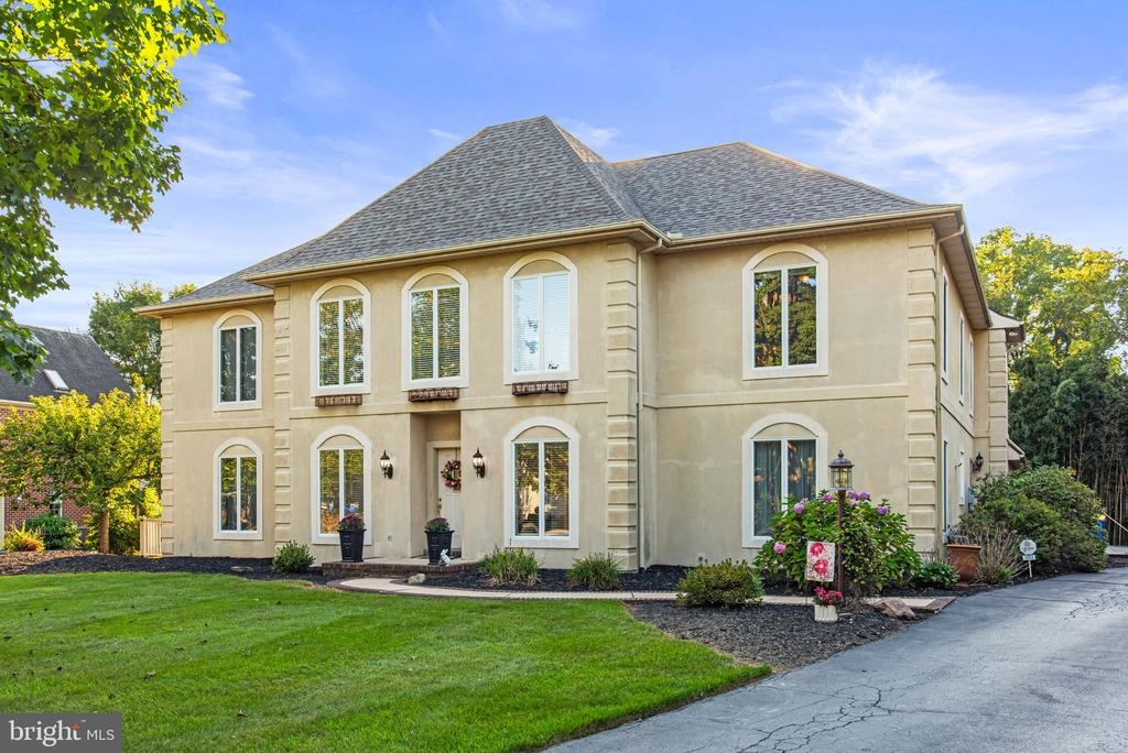 Wetherburn Dr, York, PA 17404