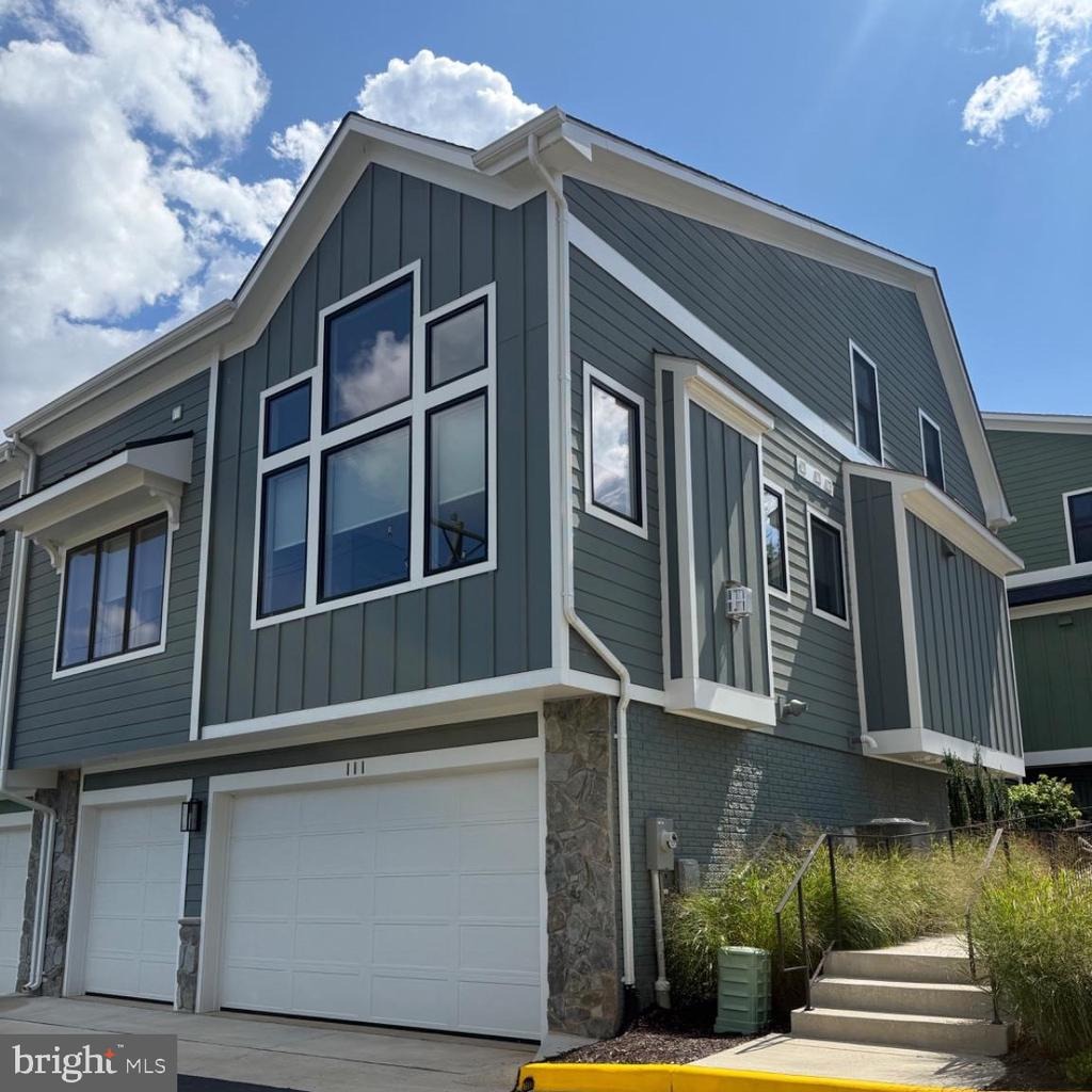 Courthouse Rd, Vienna, VA 22180