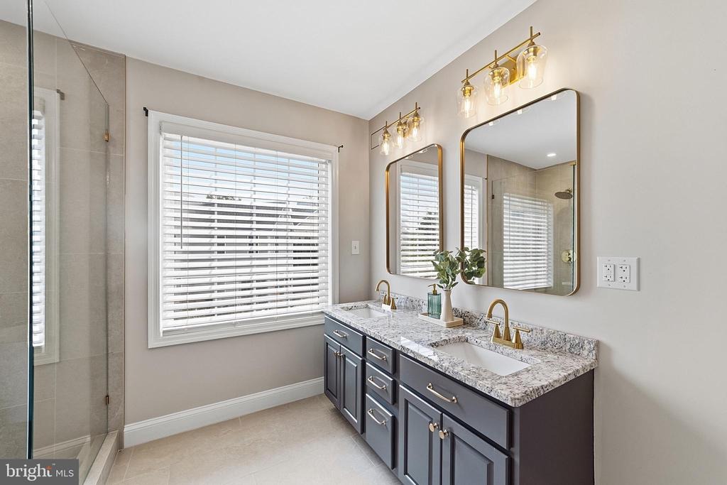 Mercer St, Hamilton, NJ 08690 #1
