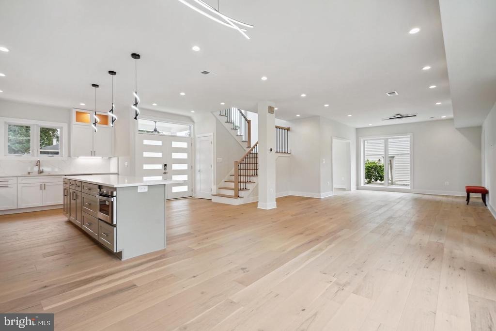 Ferndale St, Springfield, VA 22151