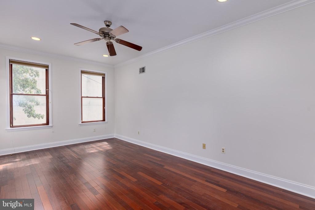 Fort Ave, Baltimore, MD 21230 #1