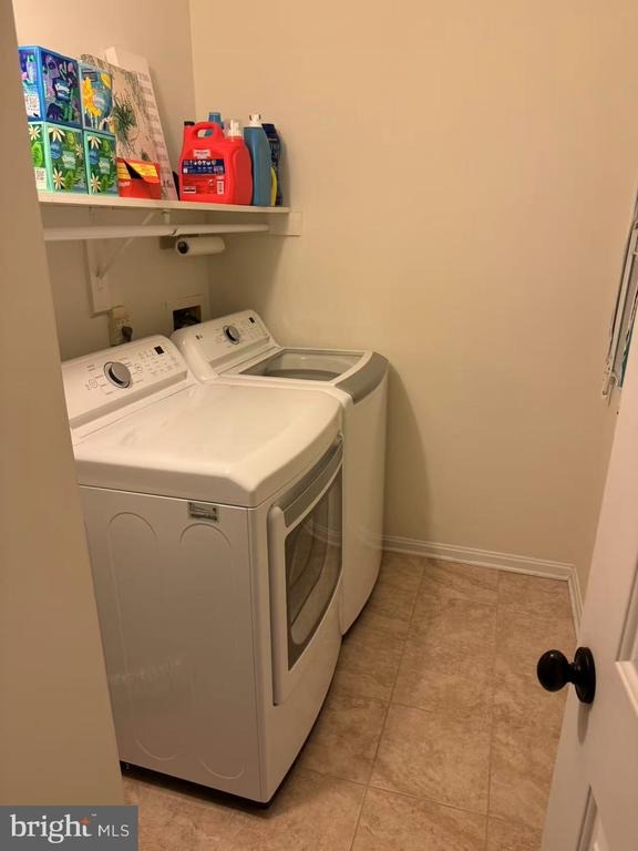 Willow Point Dr, Falls Church, VA 22042 #1