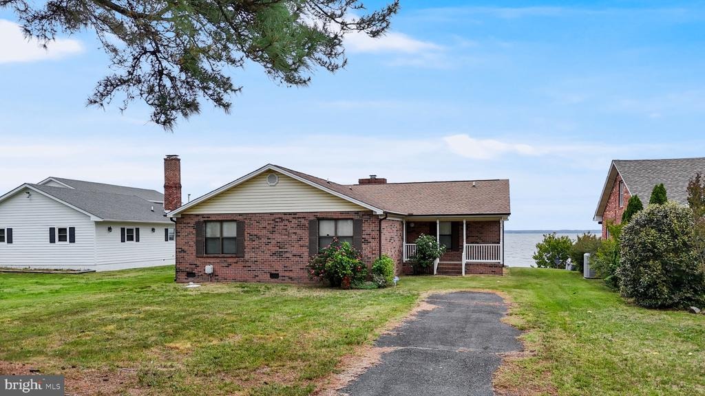 Glebe Rd, Montross, VA 22520