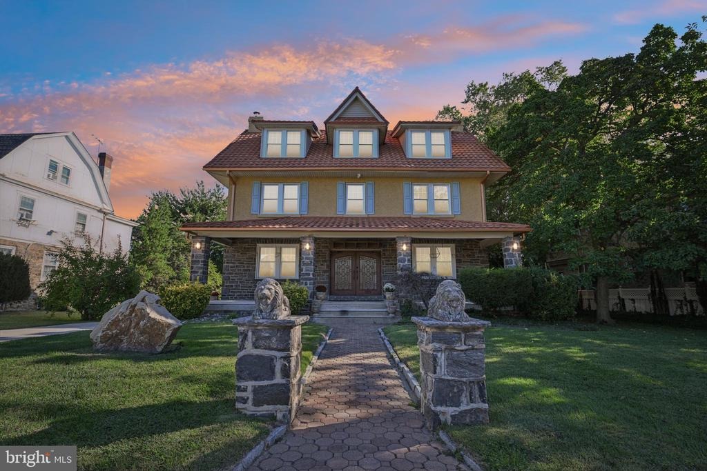 Riverview Ave, Drexel Hill, PA 19026 #1