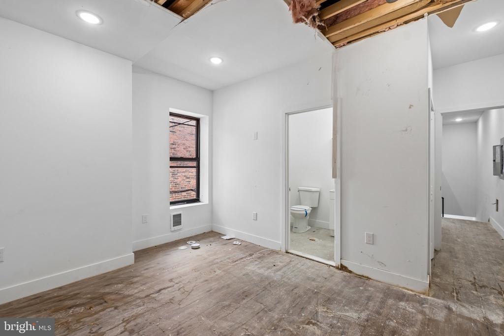 Erie Ave, Philadelphia, PA 19140 #1