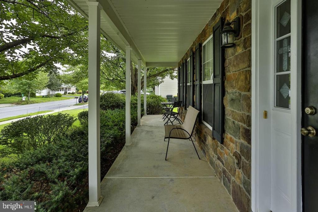 Windmill Ln, Breinigsville, PA 18031 #1