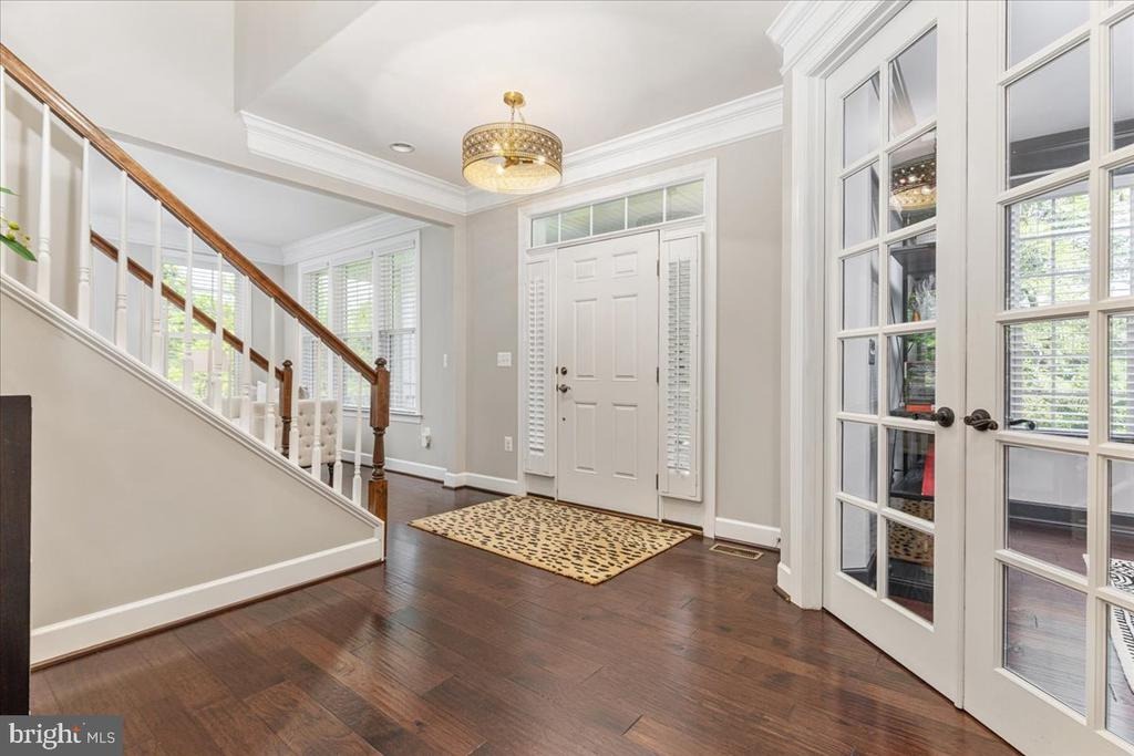 Greyhouse Pl, Leesburg, VA 20175 #1