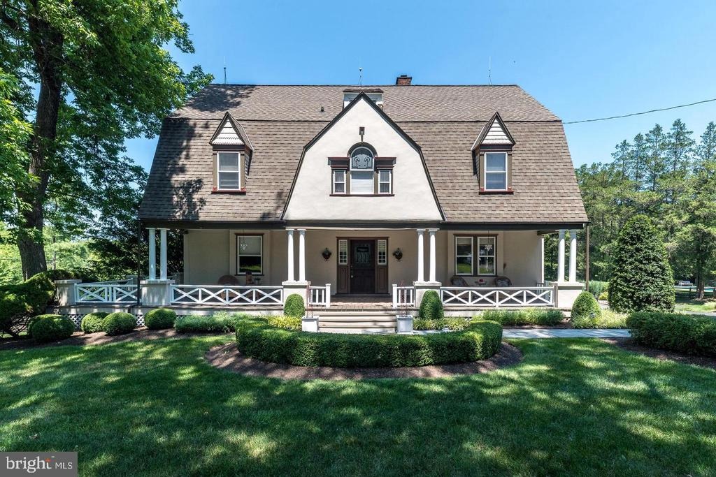 Grasshopper Ln, Ambler, PA 19002