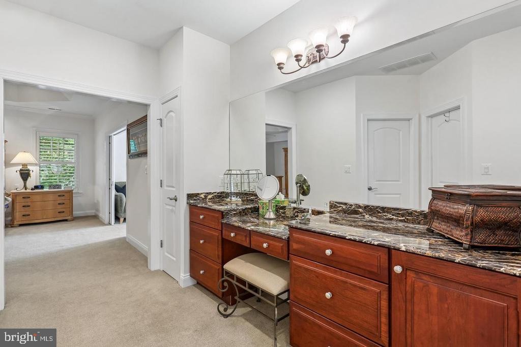 Wessling Ln, Bethesda, MD 20814 #1