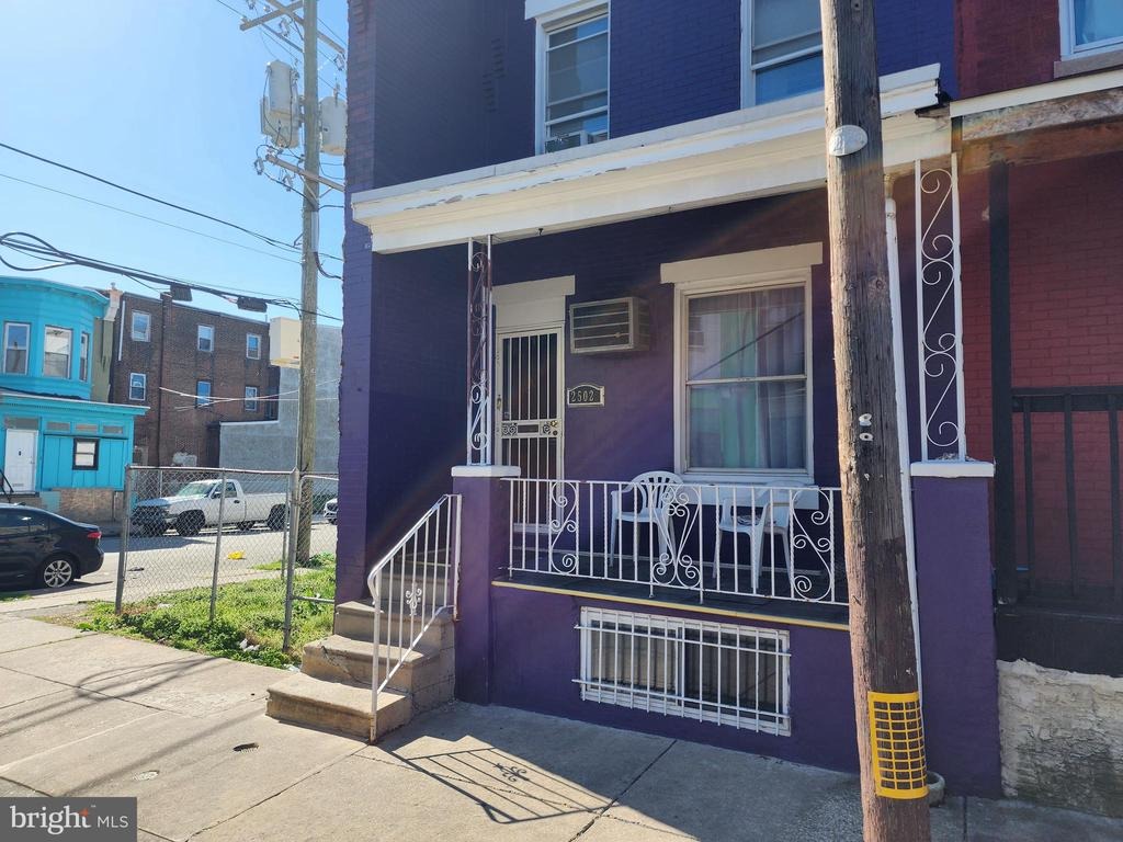 Sterner St, Philadelphia, PA 19132