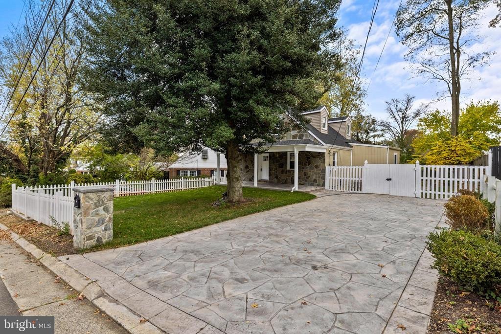 Tyler Ave, Falls Church, VA 22042