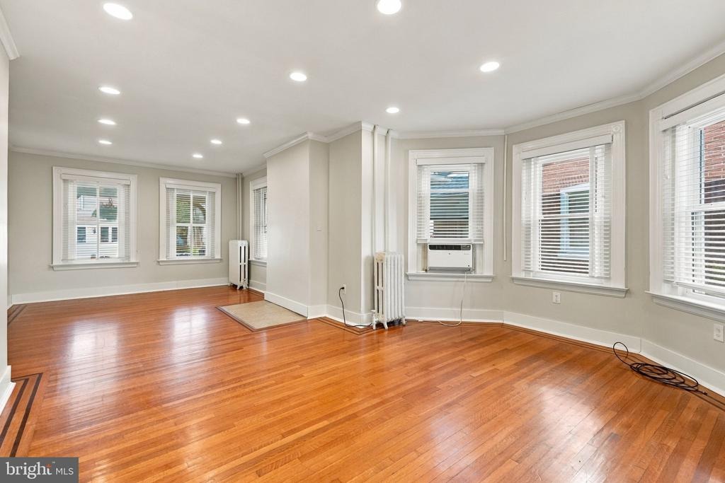 Columbia Ave, Lansdale, PA 19446 #1