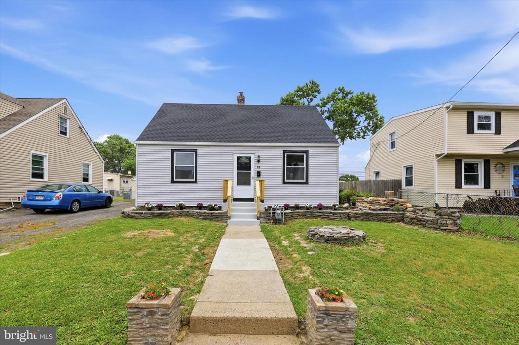 Martin Ln, Norwood, PA 19074 #1
