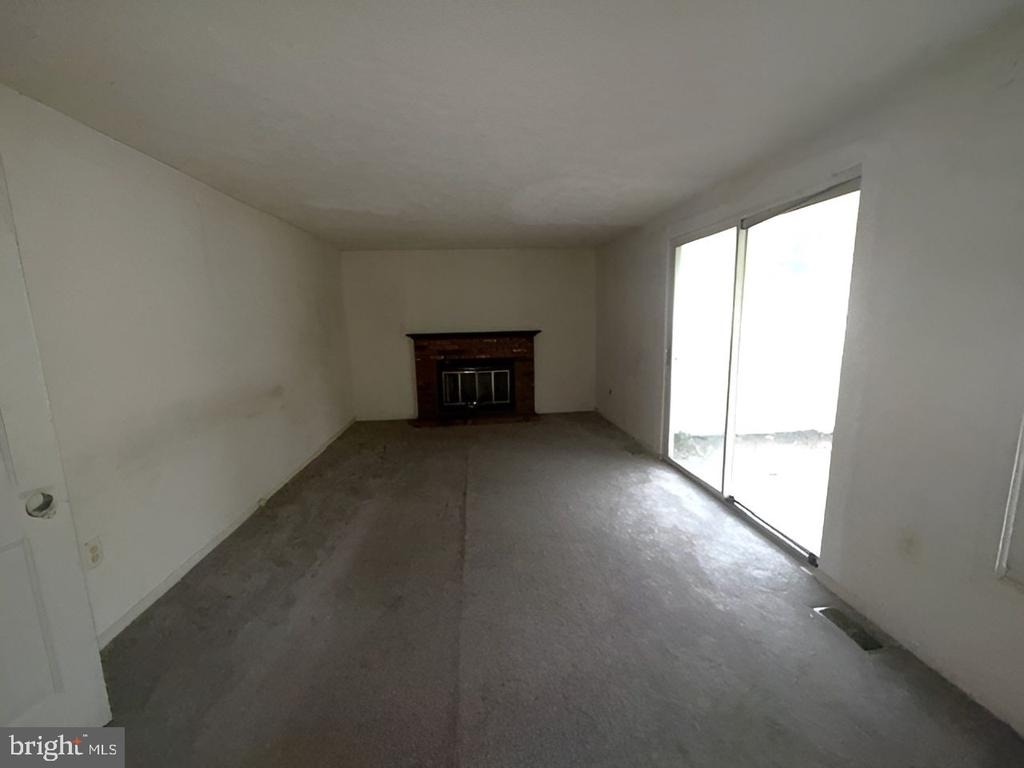Mayhill Ter, Gaithersburg, MD 20879