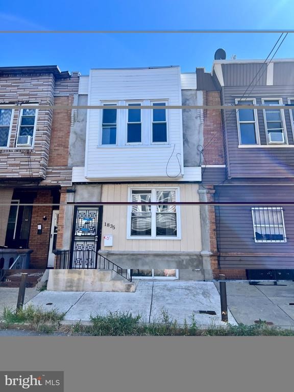 Taylor St, Philadelphia, PA 19145