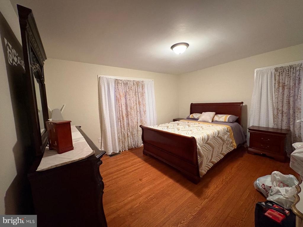 Loretto Ave, Philadelphia, PA 19149