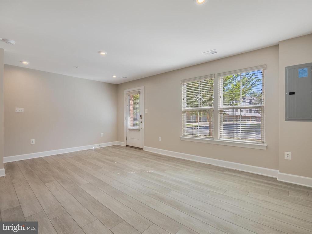 Santa Fe Blvd, Upper Marlboro, MD 20774 #1