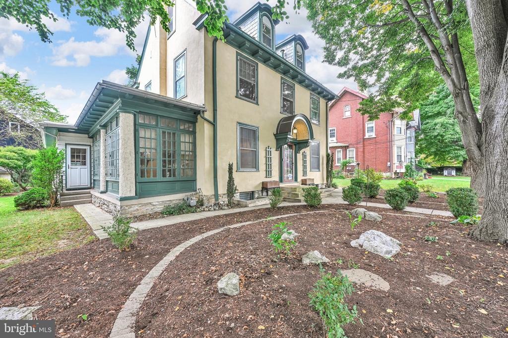 High St, Lebanon, PA 17042 #1