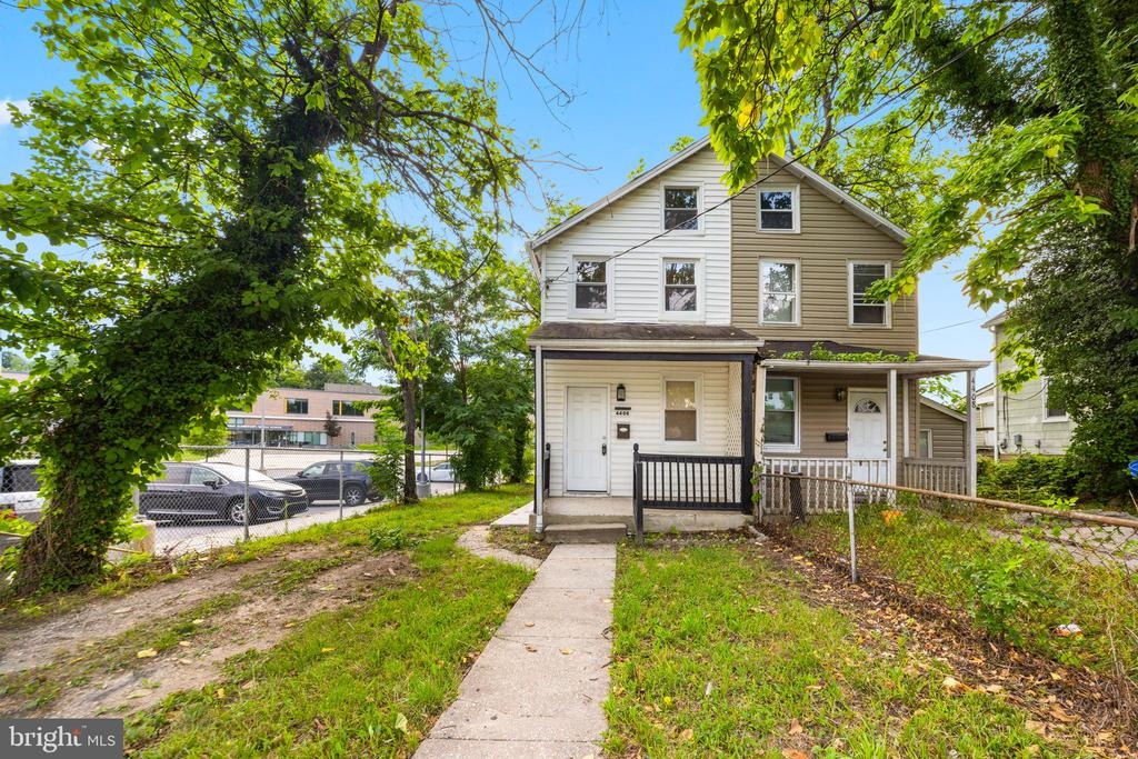 Saint Georges Ave, Baltimore, MD 21212