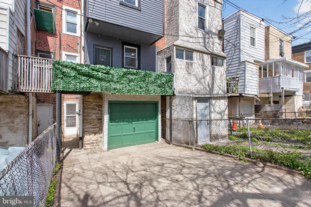 Tulpehocken St, Philadelphia, PA 19144 #1