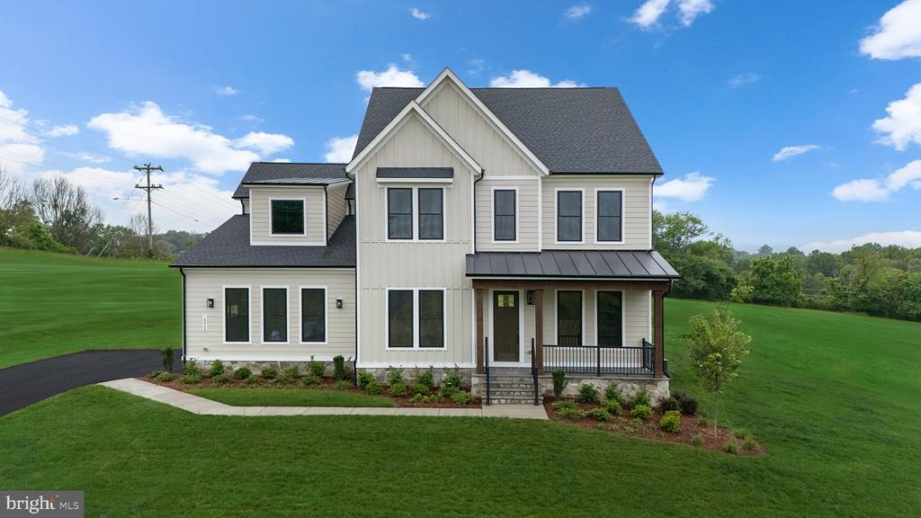 Huber Pl, Waterford, VA 20197