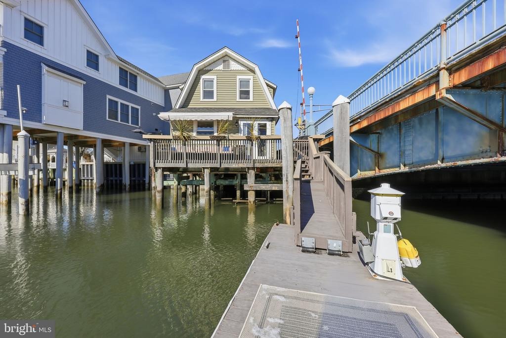 Derby Ave, Ventnor City, NJ 08406