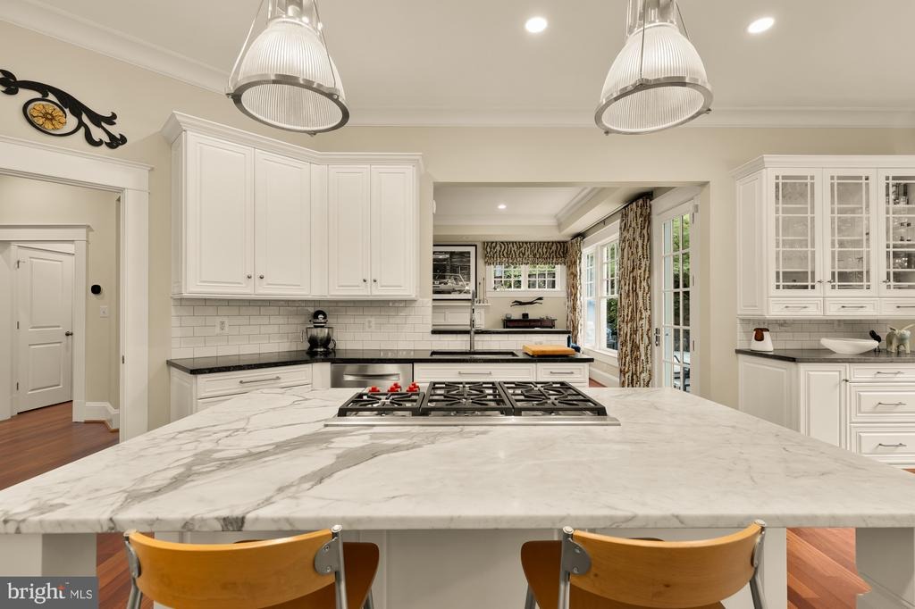 Walhonding Rd, Bethesda, MD 20816 #1