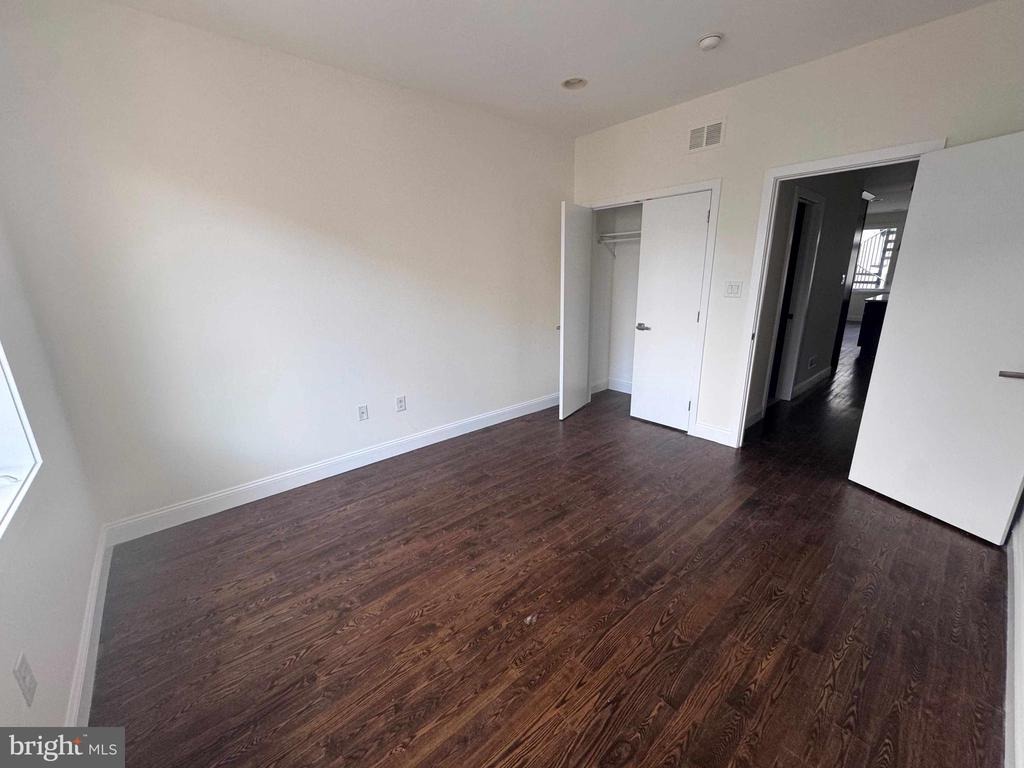 Green St, Philadelphia, PA 19123 #1