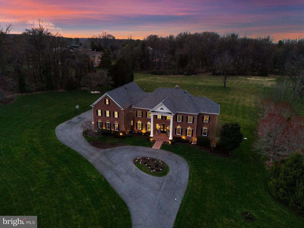 Arnon Chapel Rd, Great Falls, VA 22066
