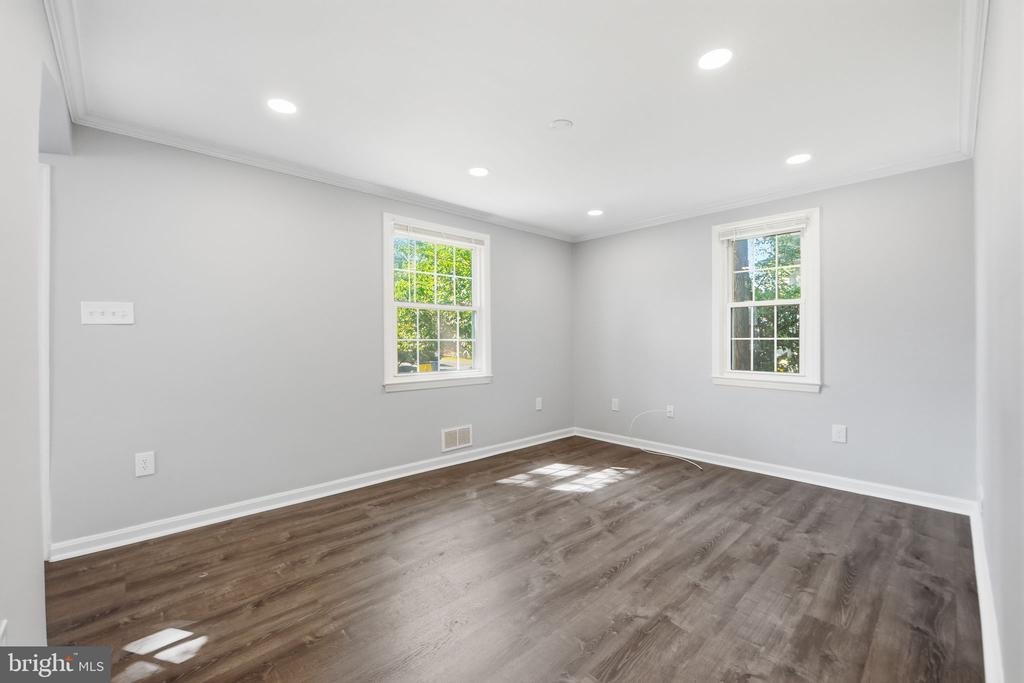 Carroll Rd, Pasadena, MD 21122 #1