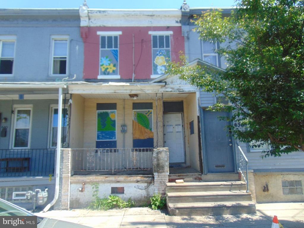 9th St, Camden, NJ 08102