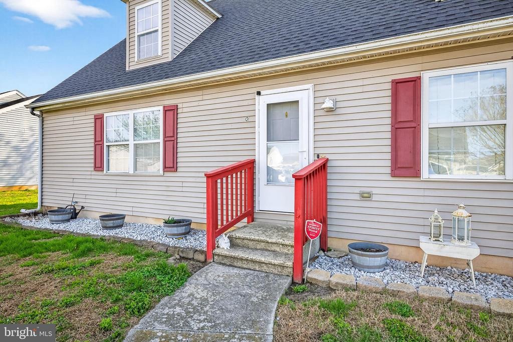 Sailor Ln, Milton, DE 19968