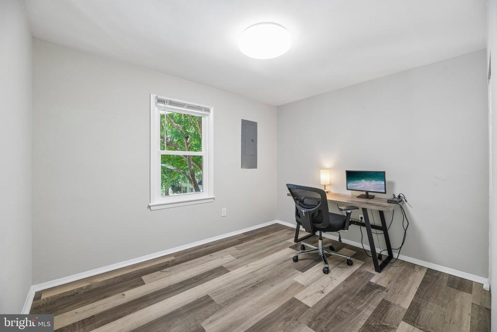 Chablis Cir, Woodbridge, VA 22192 #1