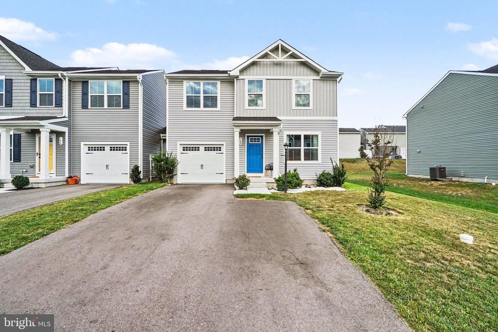 Raeann Dr, Greencastle, PA 17225 #1
