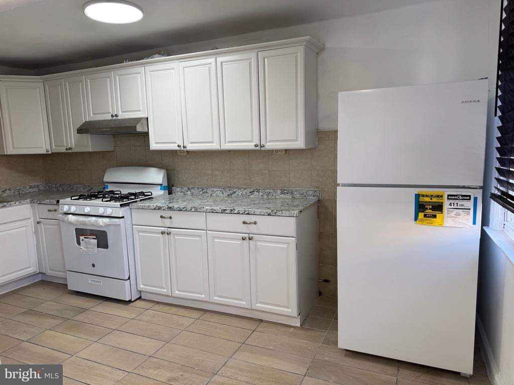 Edgehill Rd, Darby, PA 19023 #1