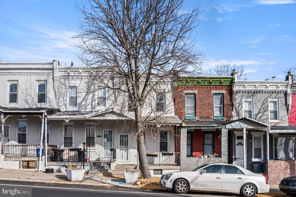 47th St, Philadelphia, PA 19143