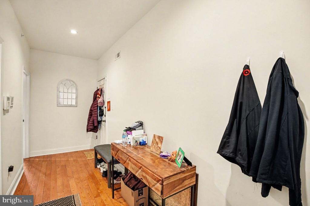 11th St, Philadelphia, PA 19123 #1