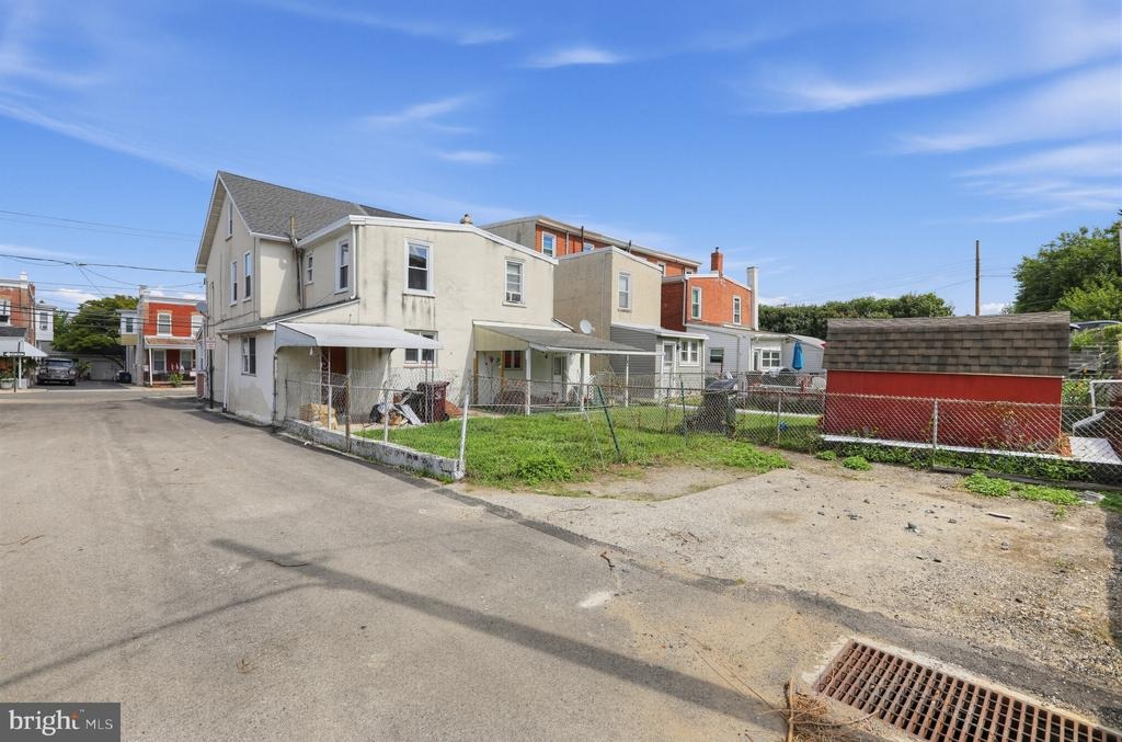 5th St, Bridgeport, PA 19405 #1