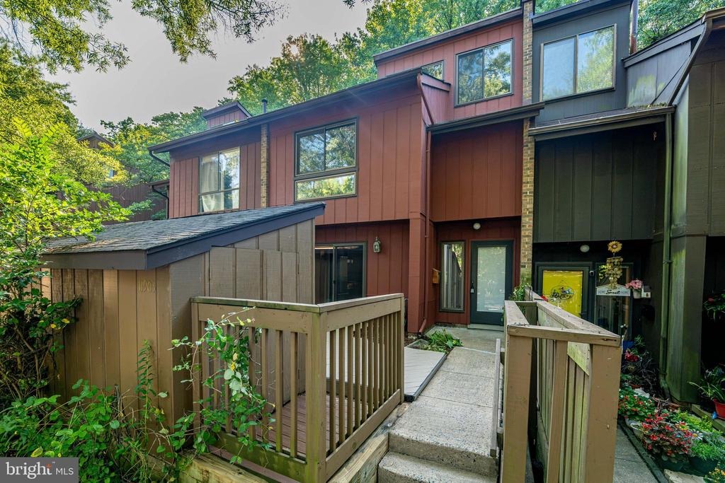 Escalante Ct, Reston, VA 20191 #1
