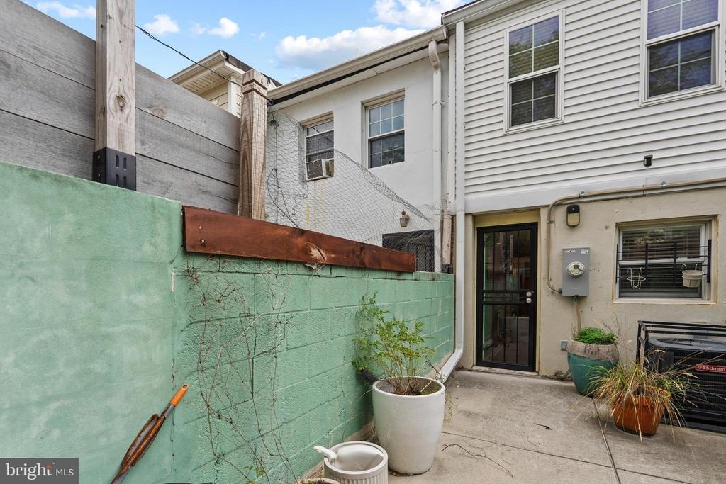 Port St, Baltimore, MD 21224