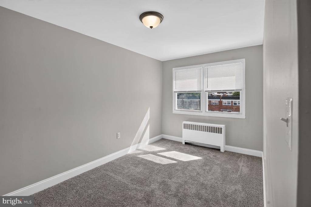 Townsend Ave, Brooklyn, MD 21225