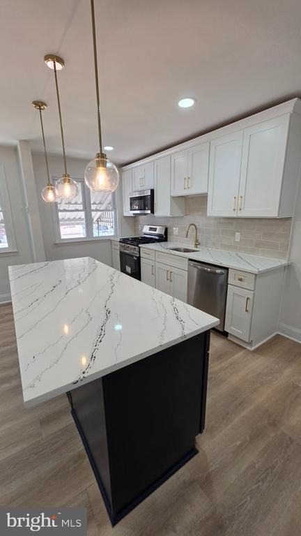 Erdrick St, Philadelphia, PA 19124