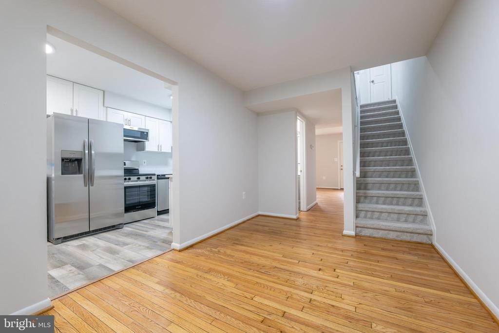 Earlham Ct, Woodbridge, VA 22193 #1