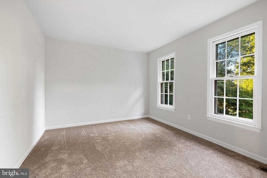 Bettstrail Way, Potomac, MD 20854 #1