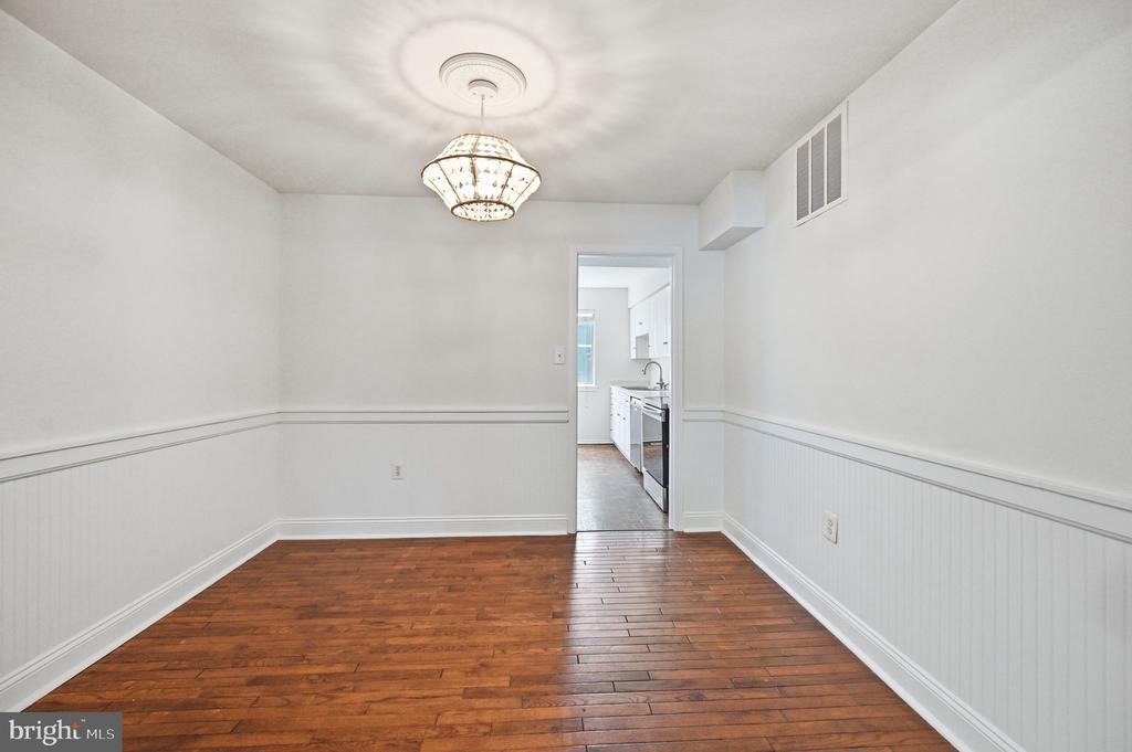 Jermantown Rd, Oakton, VA 22124 #1