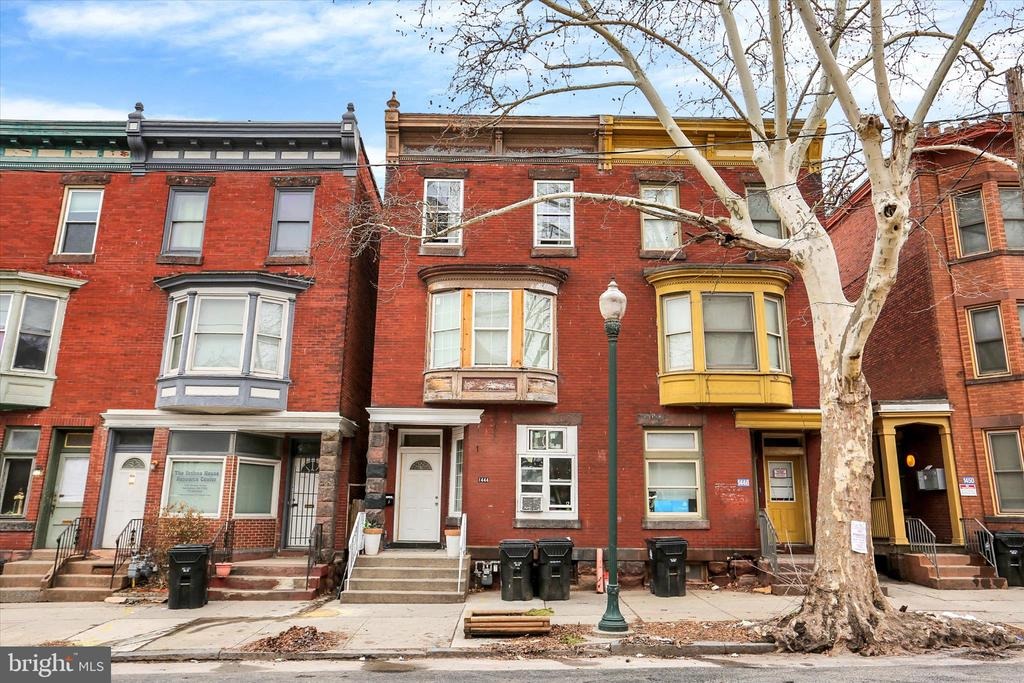 Market St, Harrisburg, PA 17103 #1