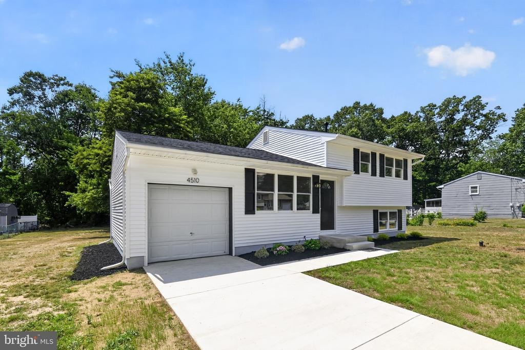 Gail Ln, Newfield, NJ 08344 #1