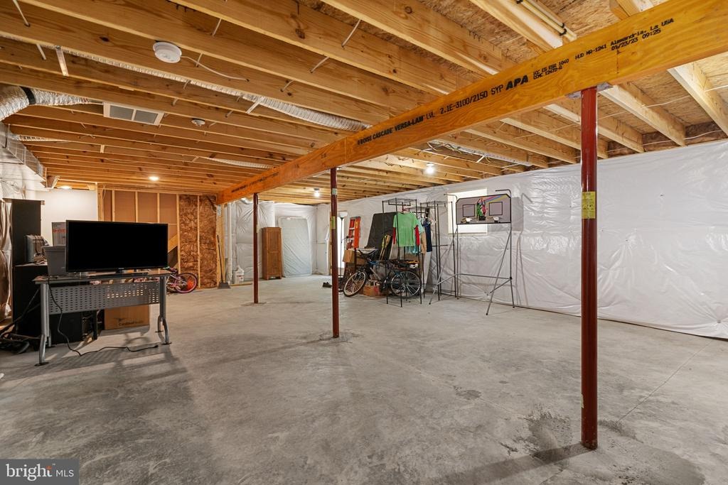 Metts Cir, Ruther Glen, VA 22546 #1